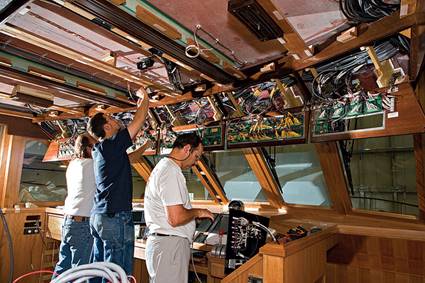 http://www.boatus.com/pressroom/previewImg/hiRes/1227.jpg
