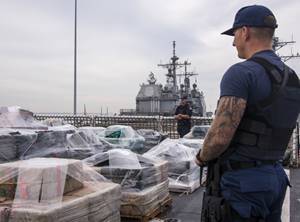 https://static.dvidshub.net/media/thumbs/photos/1610/2949997/1000w_q95.jpg